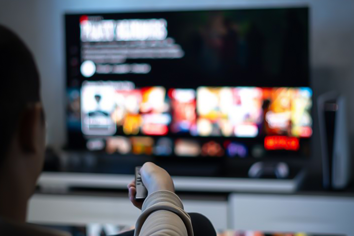 TV packages, streaming, and internet bundle visual